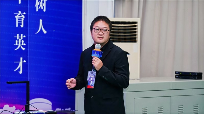 百模论剑决赛第3日 | 各地团队赴蓉参赛,“人工智能+”智慧碰撞(图8) 百模论剑决赛第3日 | 各地团队赴蓉参赛,“人工智能+”智慧碰撞(图8)